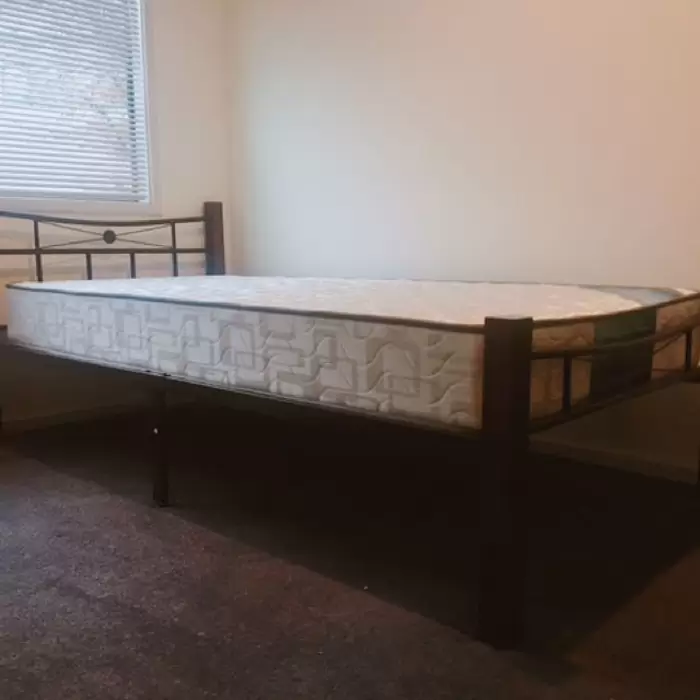 NZ$140 Almost brand new bed and mattress